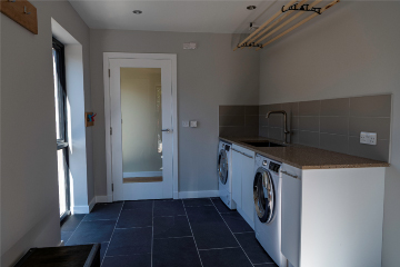 Poolewe Beach House, utility room
